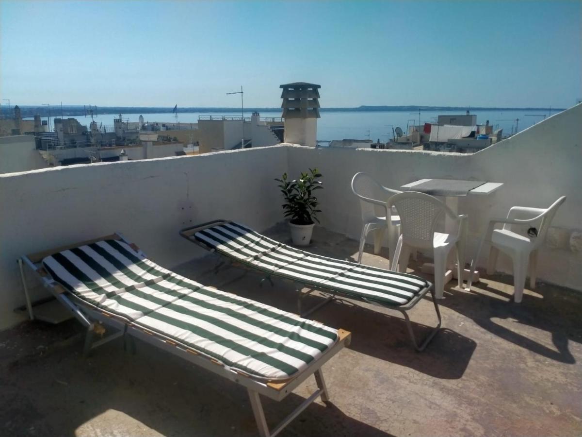 La Fontana Apartment Галиполи Екстериор снимка